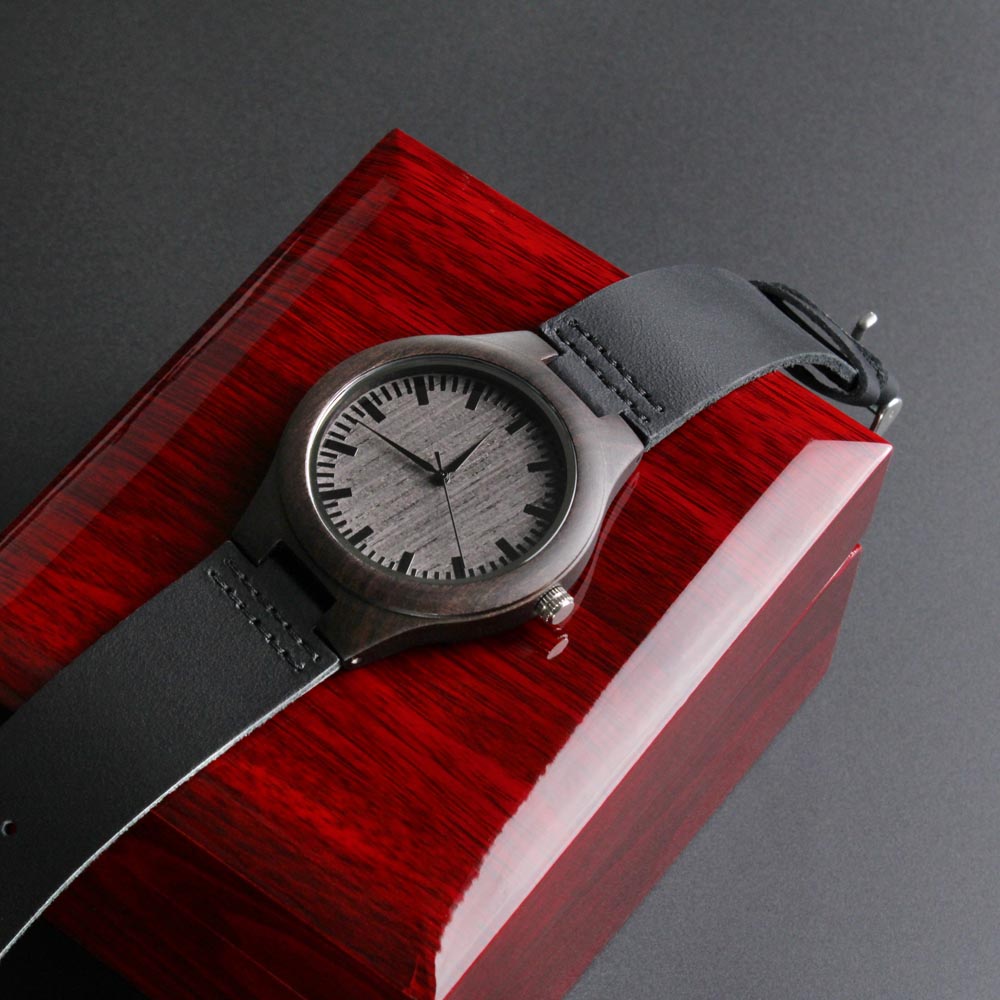 đż 100% Vegane Uhr â Ein Symbol fĂŒr Mut und StĂ€rke