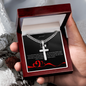 🕊️ Von Schwester an Bruder – Kubanische Kette mit Kunsthandwerker-Kreuz-Anhänger