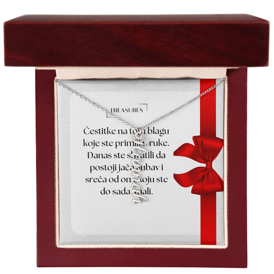 Personalizirana ogrlica s imenom na prilagodljivom lančiću, u kutiji s imenom i datumom rođenja – poklon za roditelje.