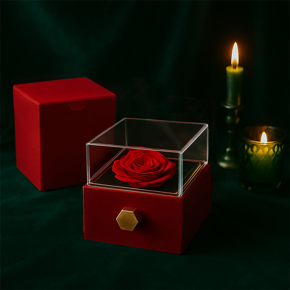 Alluring Beauty Halskette mit drehbarer Rosen-Box